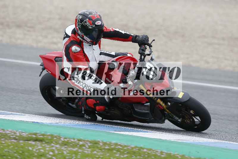 /02 28.-31.01.2025 Moto Center Thun Jerez/gruen-green/82